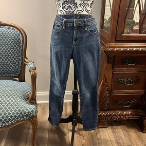 Gap size 27 skinny jeans